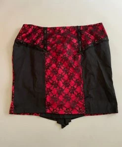 Vintage Lip Service For Torrid Red Satin & Black Lace Pencil Skirt Archive